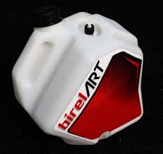 FUEL TANKS & ACCESSORIES
