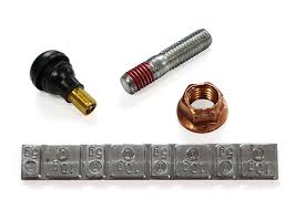 HUBS AND WHEEL ACCESSORIES